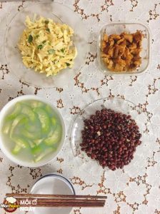 bữa cơm gia đình