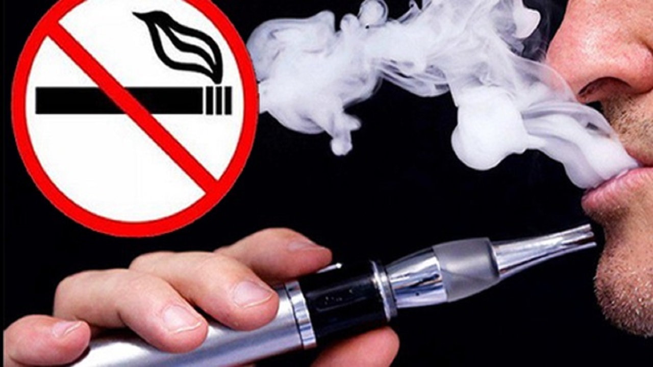 cam-thuoc-la-dien-tu