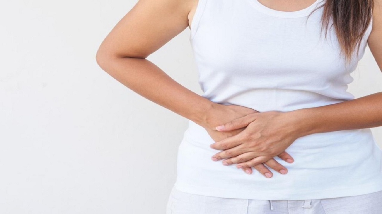 đau bụng dưới bên phải