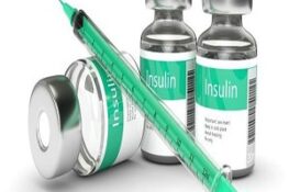 Hiểu rõ về insulin: Vai trò, tác dụng phụ và hướng dẫn sử dụng an toàn