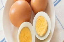Lượng Calo Trong Trứng Gà: Thực Tế và Lợi Ích Sức Khỏe Bạn Cần Biết