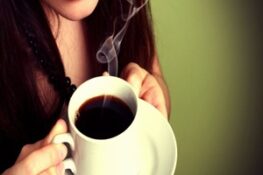 Uống Cà Phê Nhiều Có Tốt Không? Những Lợi Ích Và Nguy Cơ
