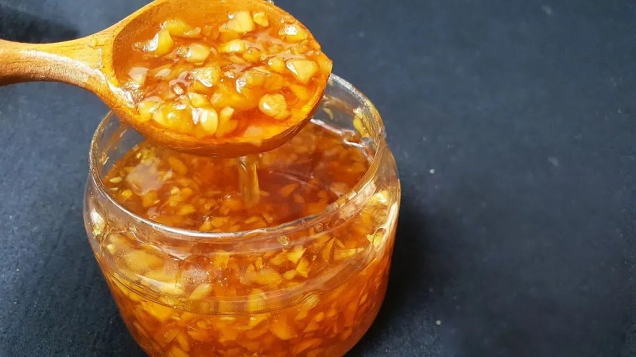 tỏi ngâm mật ong