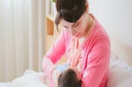 Bí Quyết Ăn Uống Sau Sinh: Ăn Gì Để Sữa Mẹ Đặc Và Nhiều Hơn?