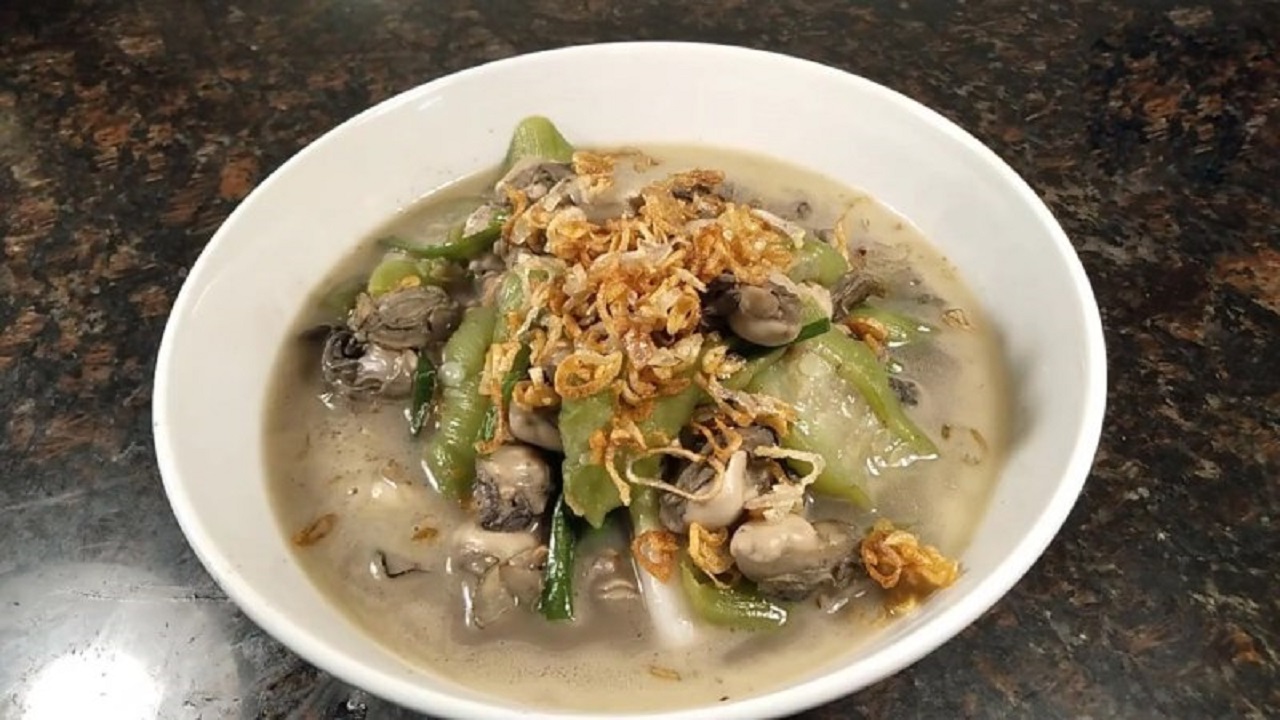 bầu ăn hành được không