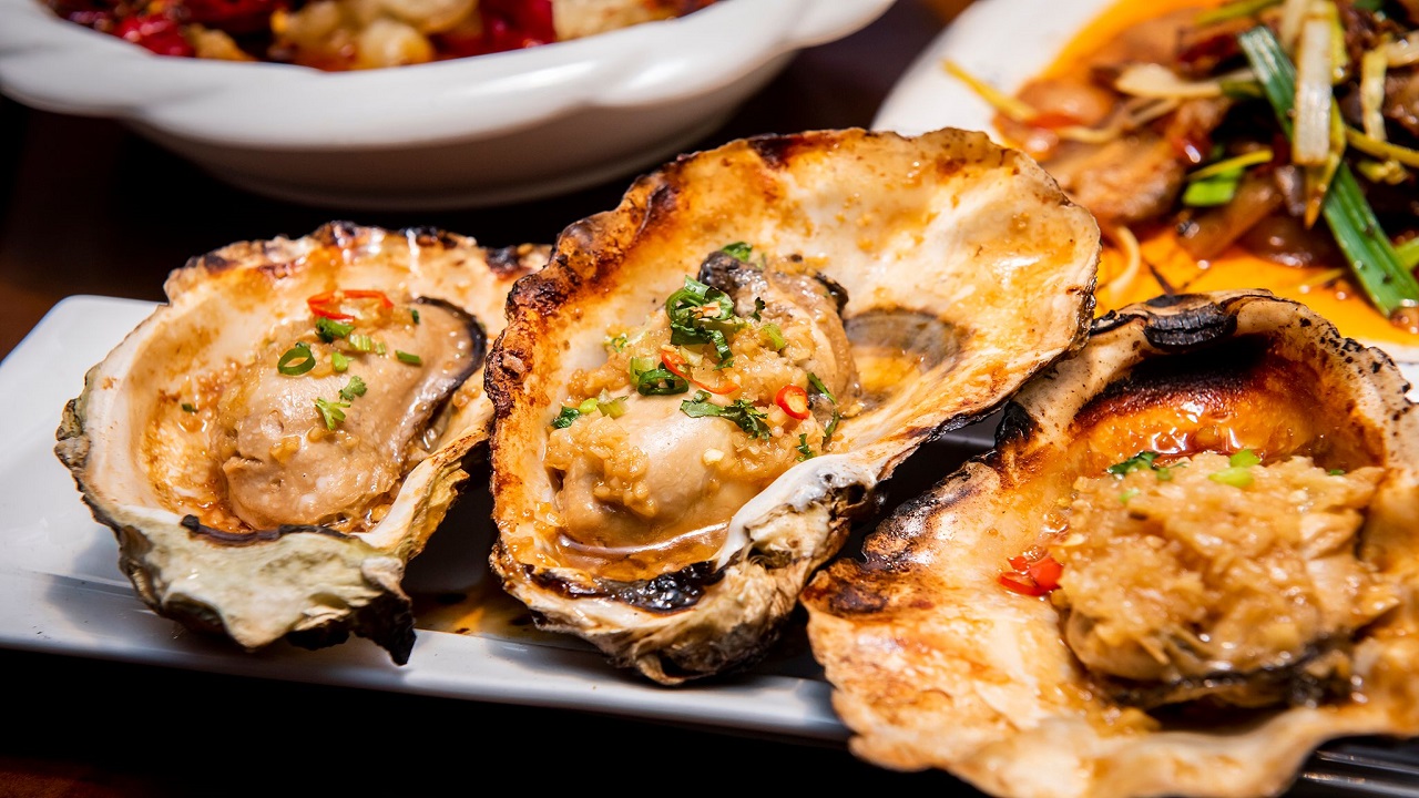 bầu ăn hành được không