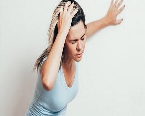 Nguyên Nhân Khiến Bạn Bị Choáng Váng Mất Thăng Bằng và Cách Xử Lý