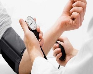 Bất Ngờ Với 5 Loại Lá Trong Bếp Có Thể Hạ Huyết Áp Tức Thì