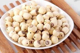 Nên Ăn Hạt Sen Lúc Nào? Bí Quyết Dưỡng Tâm, An Thần Từ Thiên Nhiên