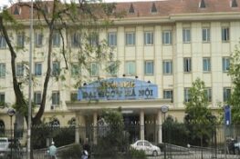 Khám Ở Bệnh Viện Đại Học Y Hà Nội: Địa chỉ, Số Điện Thoại, Quy Trình, Chi Phí, Lưu Ý